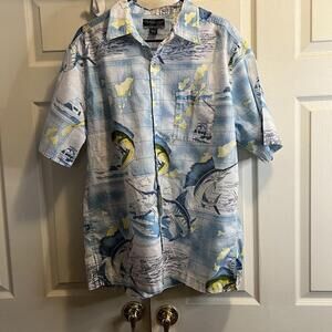 Fishing Life Outfitters shirt men’s xl blue fishing theme button up short sleeve